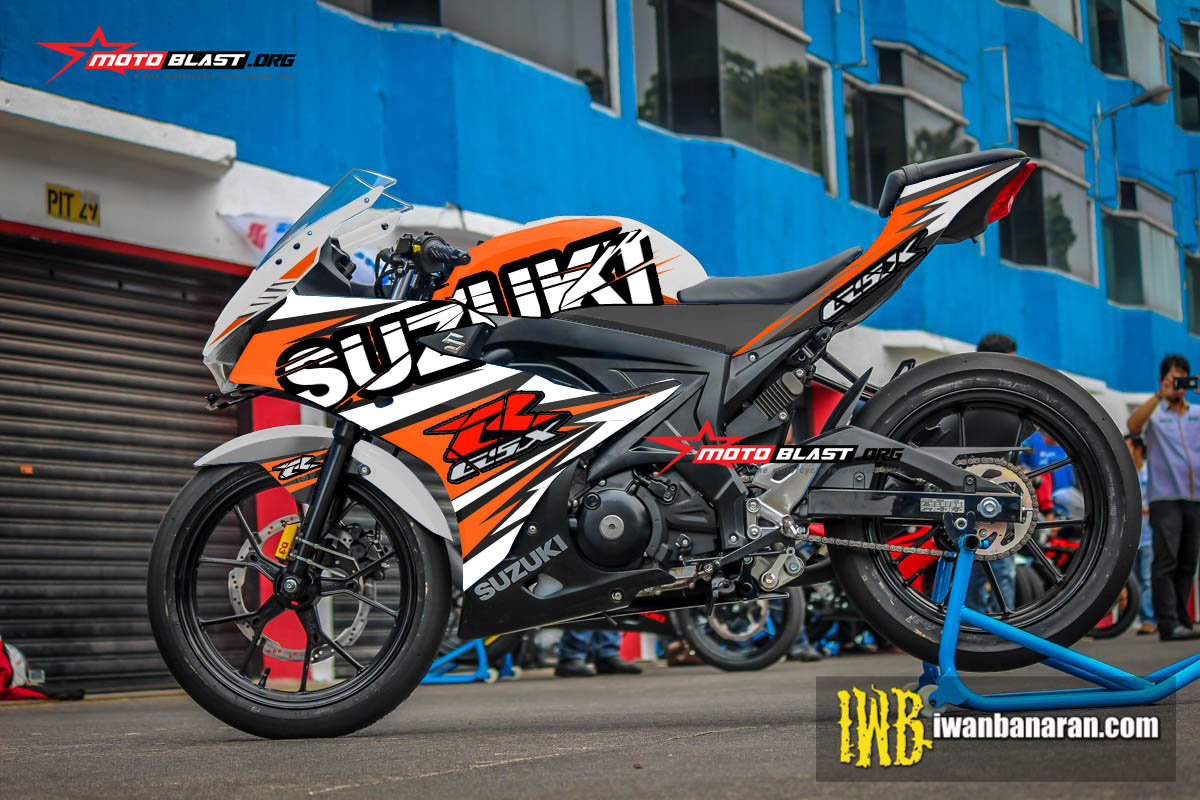  Modifikasi  Suzuki GSX R150 Black Puzzle Orange MOTOBLAST